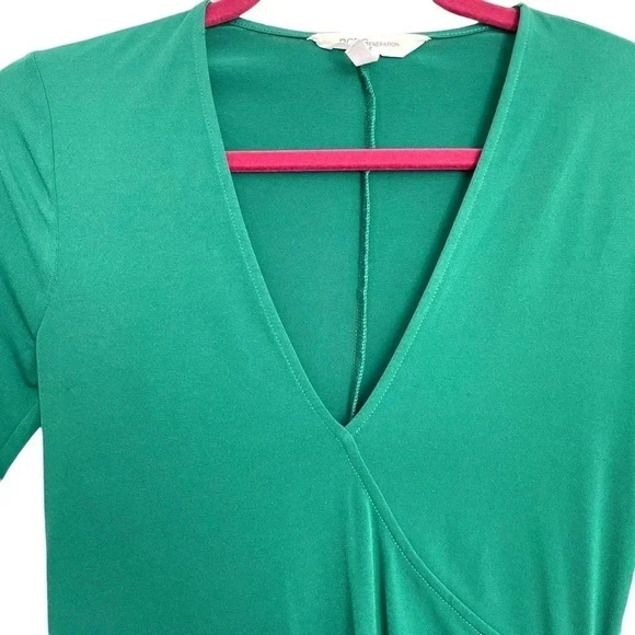 BCBGeneration Green Ruched Ruffled Dress - Picture 5 of 8